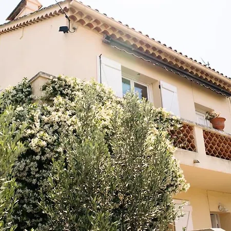 Apartment Magnifique T3 Equipe Au Coeur Du Village Saint-Tropez