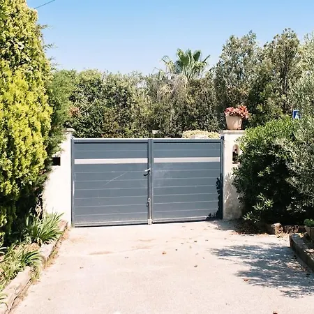 Magnifique T3 Equipe Au Coeur Du Village Apartment Saint-Tropez
